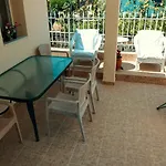 Albert\'S Place